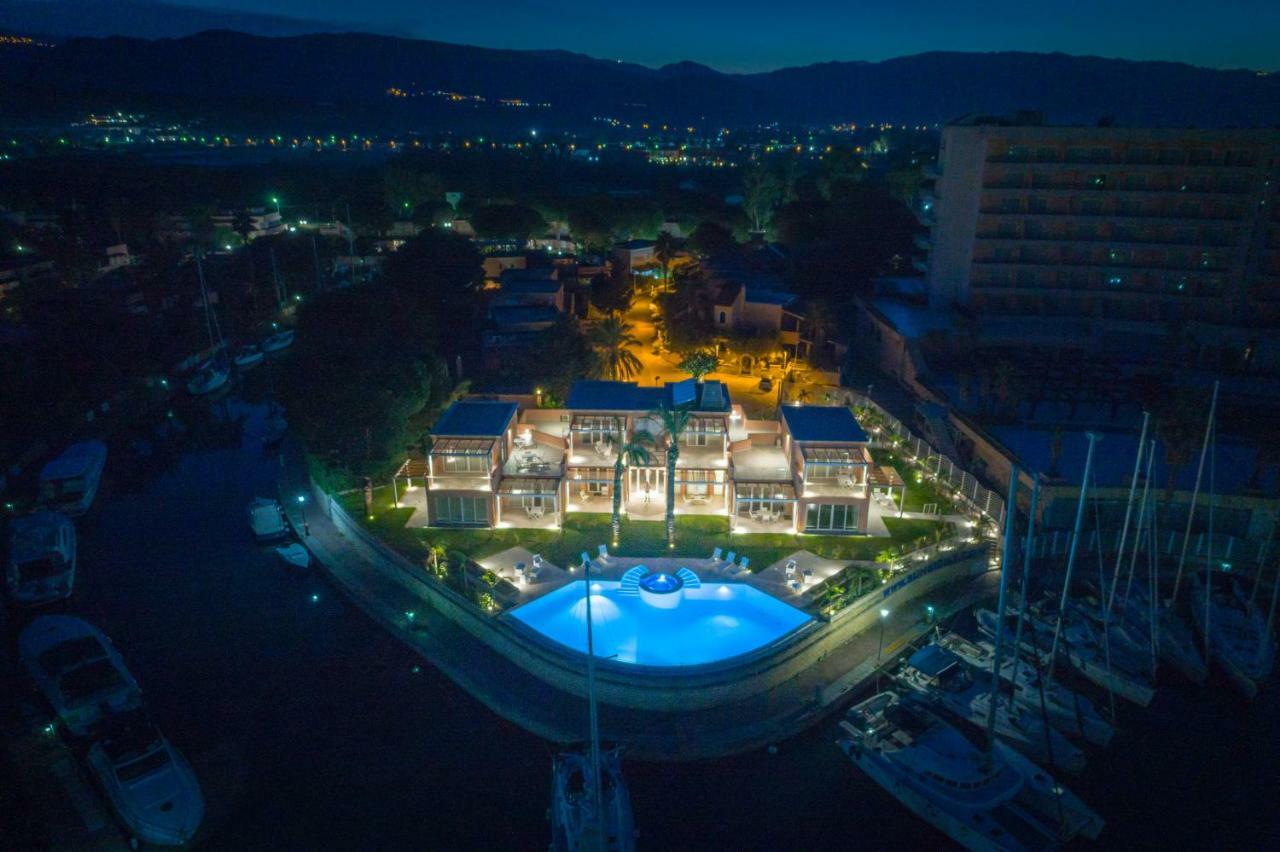 Residence Delfino, Portorosa ฟูร์นารี ภายนอก รูปภาพ