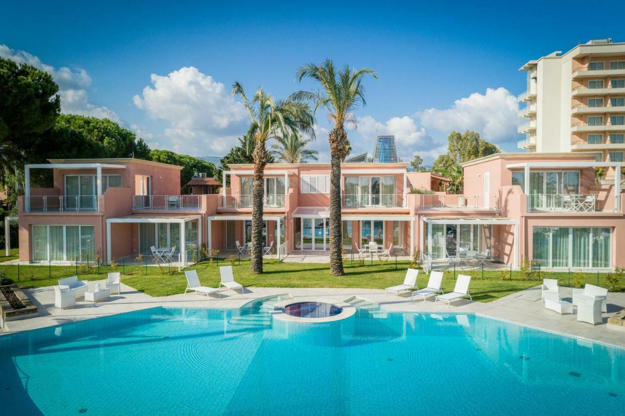Residence Delfino, Portorosa ฟูร์นารี ภายนอก รูปภาพ