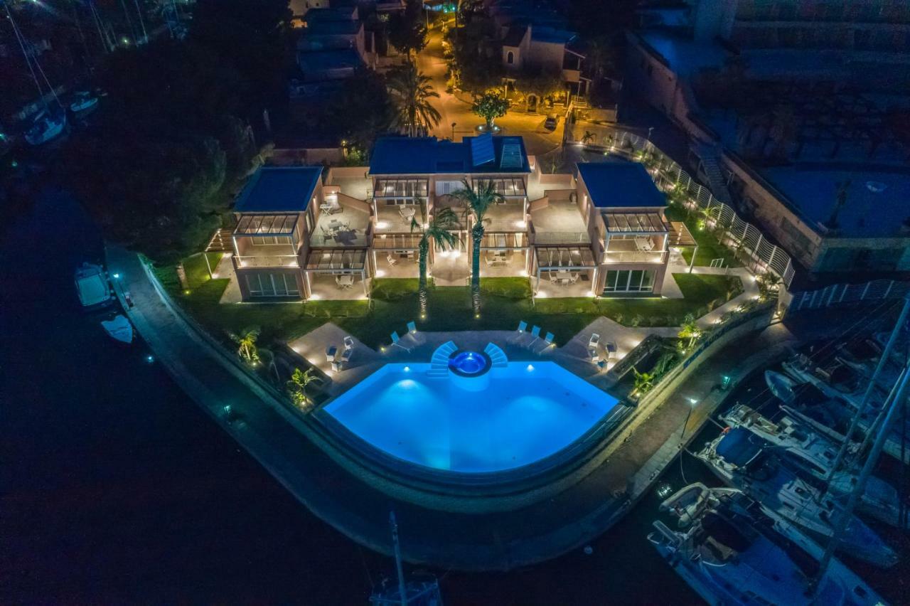 Residence Delfino, Portorosa ฟูร์นารี ภายนอก รูปภาพ