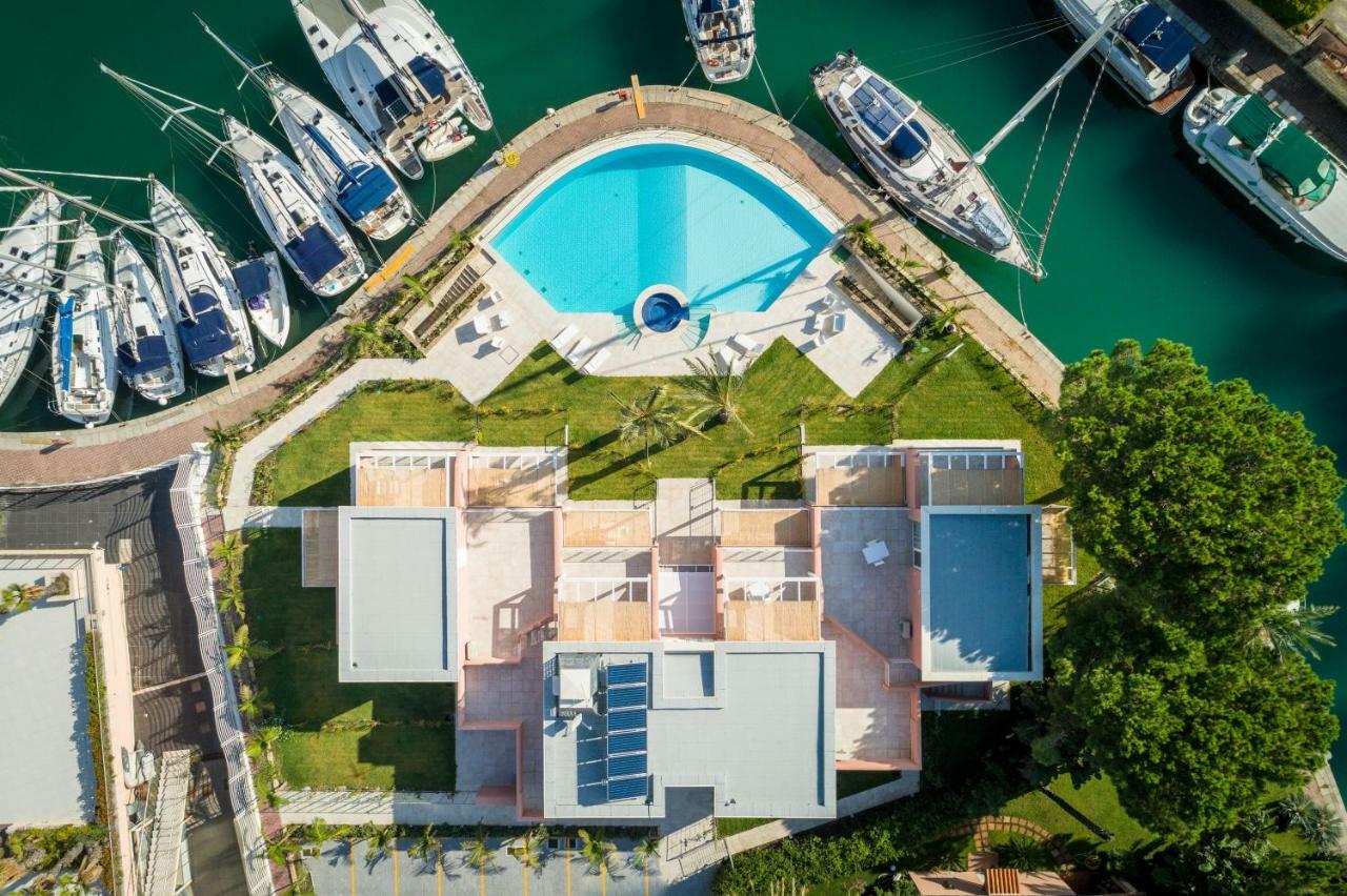 Residence Delfino, Portorosa ฟูร์นารี ภายนอก รูปภาพ