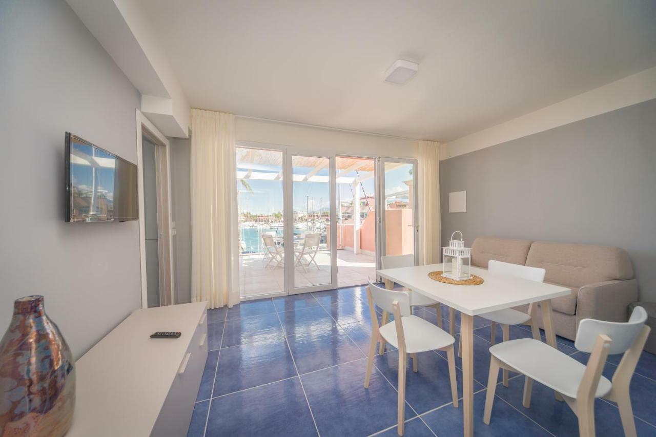 Residence Delfino, Portorosa ฟูร์นารี ภายนอก รูปภาพ