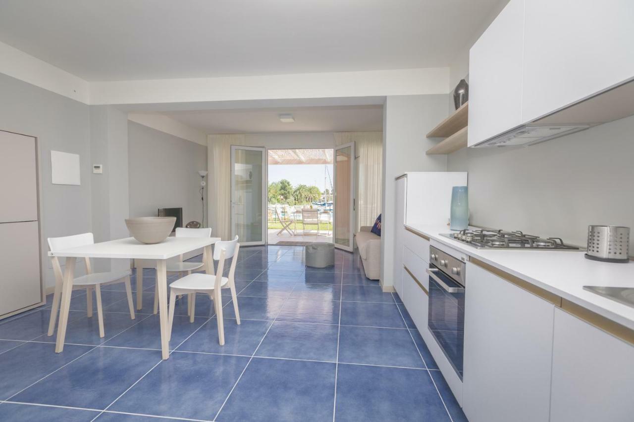 Residence Delfino, Portorosa ฟูร์นารี ภายนอก รูปภาพ