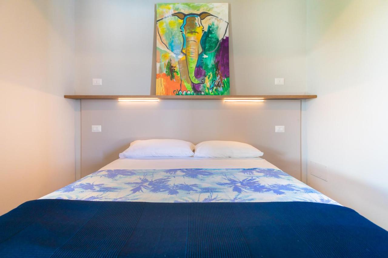 Residence Delfino, Portorosa ฟูร์นารี ภายนอก รูปภาพ